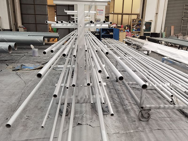 Steel structure anticorrosive coating construction technology