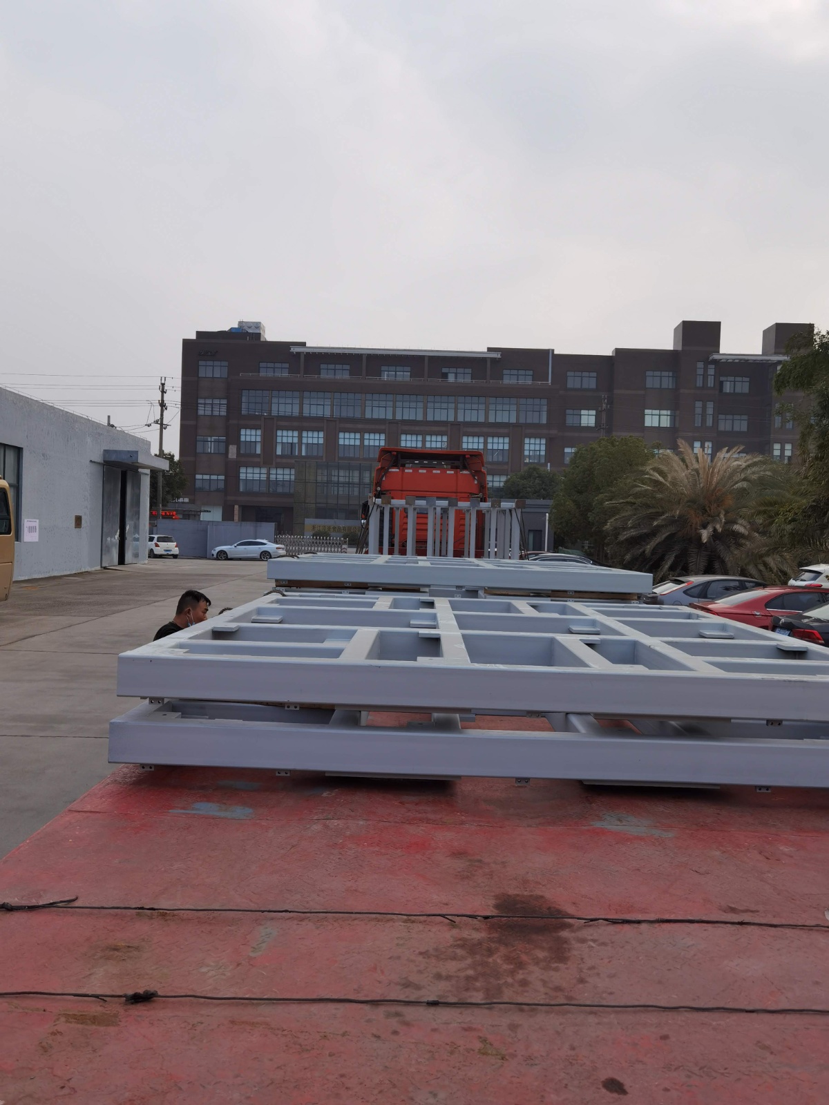 设备钢结构焊接代加工