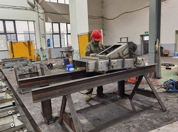 振动机械设备钢结构部件