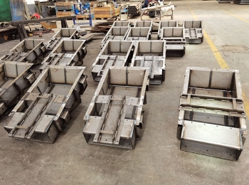 振动机械设备钢结构部件