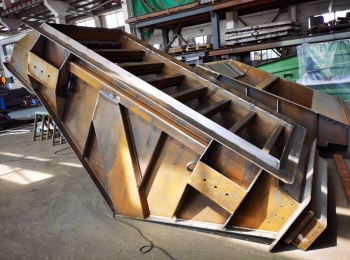 矿山设备部件焊接加工